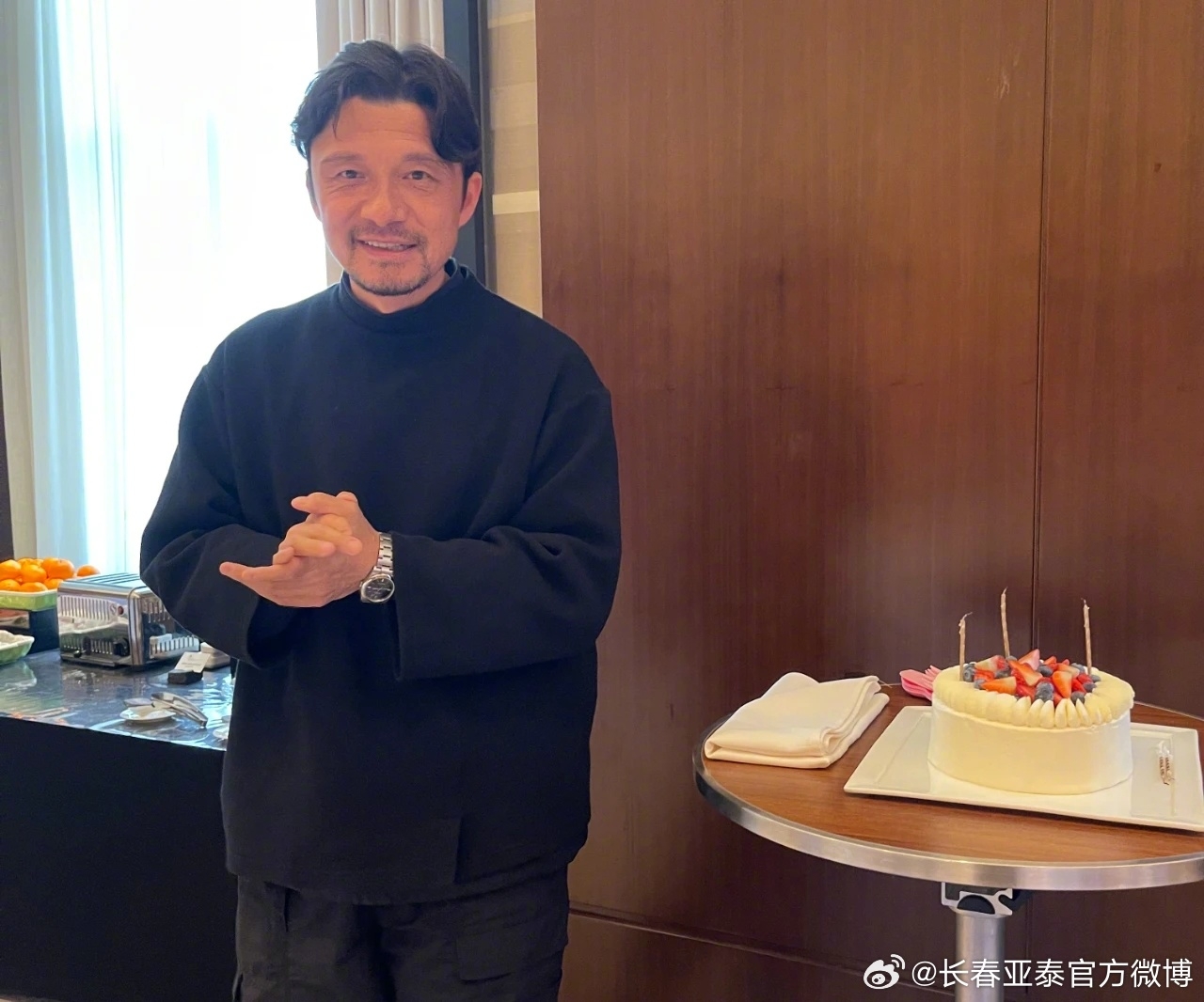  謝指導(dǎo)生日快樂(lè)！