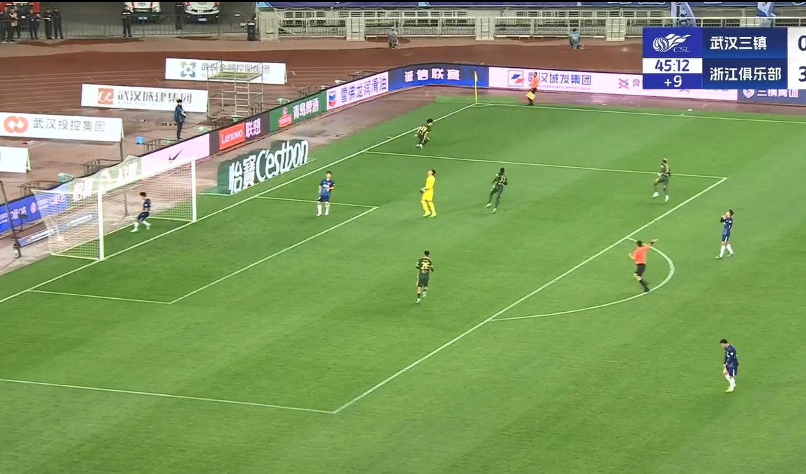  18歲王鈺棟中超處子球！三鎮(zhèn)后防白給，浙江半場(chǎng)4-0領(lǐng)先