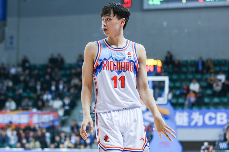  中規(guī)中矩！齊麟8中4拿到15分6籃板 有4失誤&正負(fù)值-10