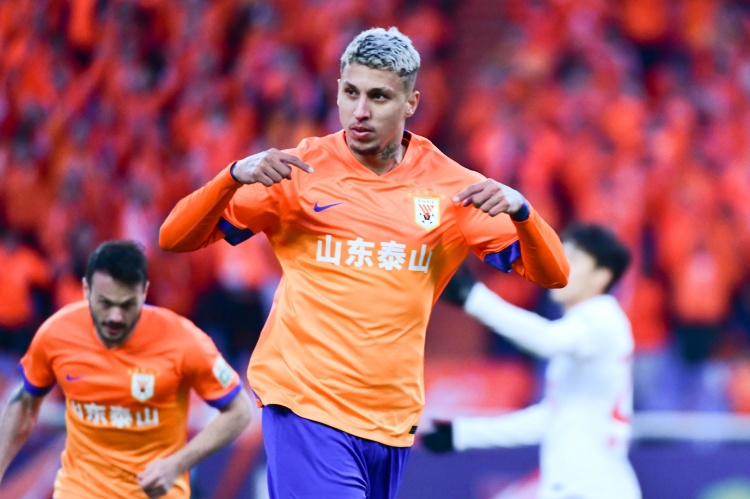  克雷桑：今天我們有理由慶祝，五外援對提升勝率會有非常大的幫助