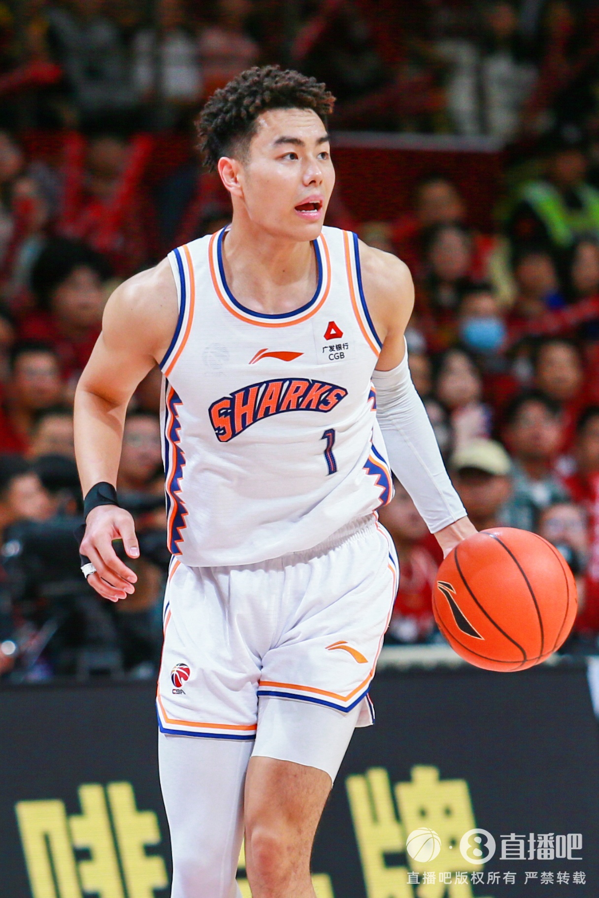  狀態(tài)火熱！李添榮15投10中&三分12中7 得到28分3板2助